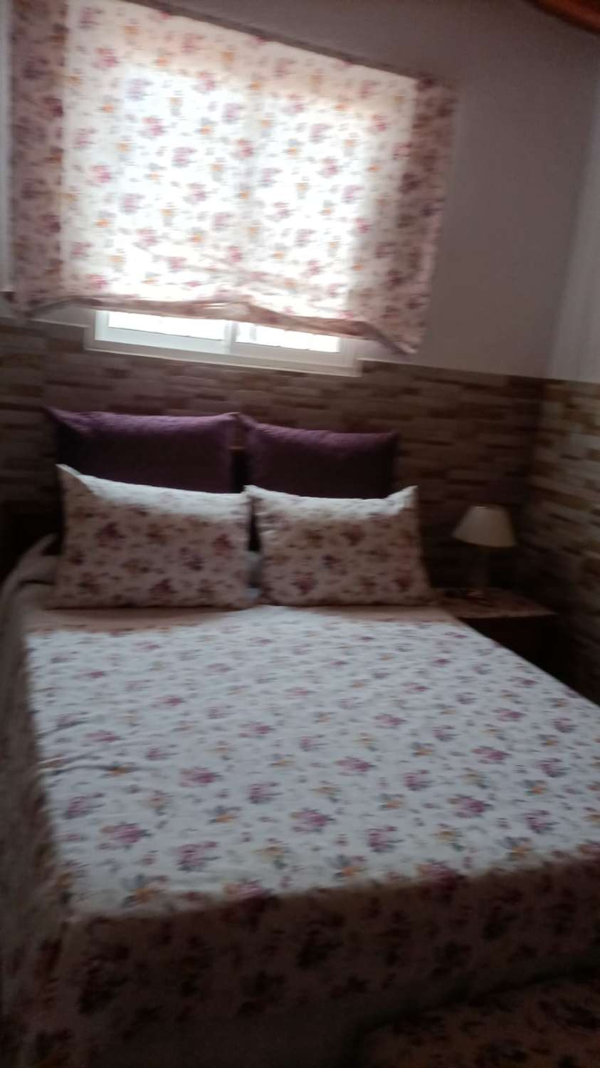 Pieni huoneisto vuokrattavissa Antequera