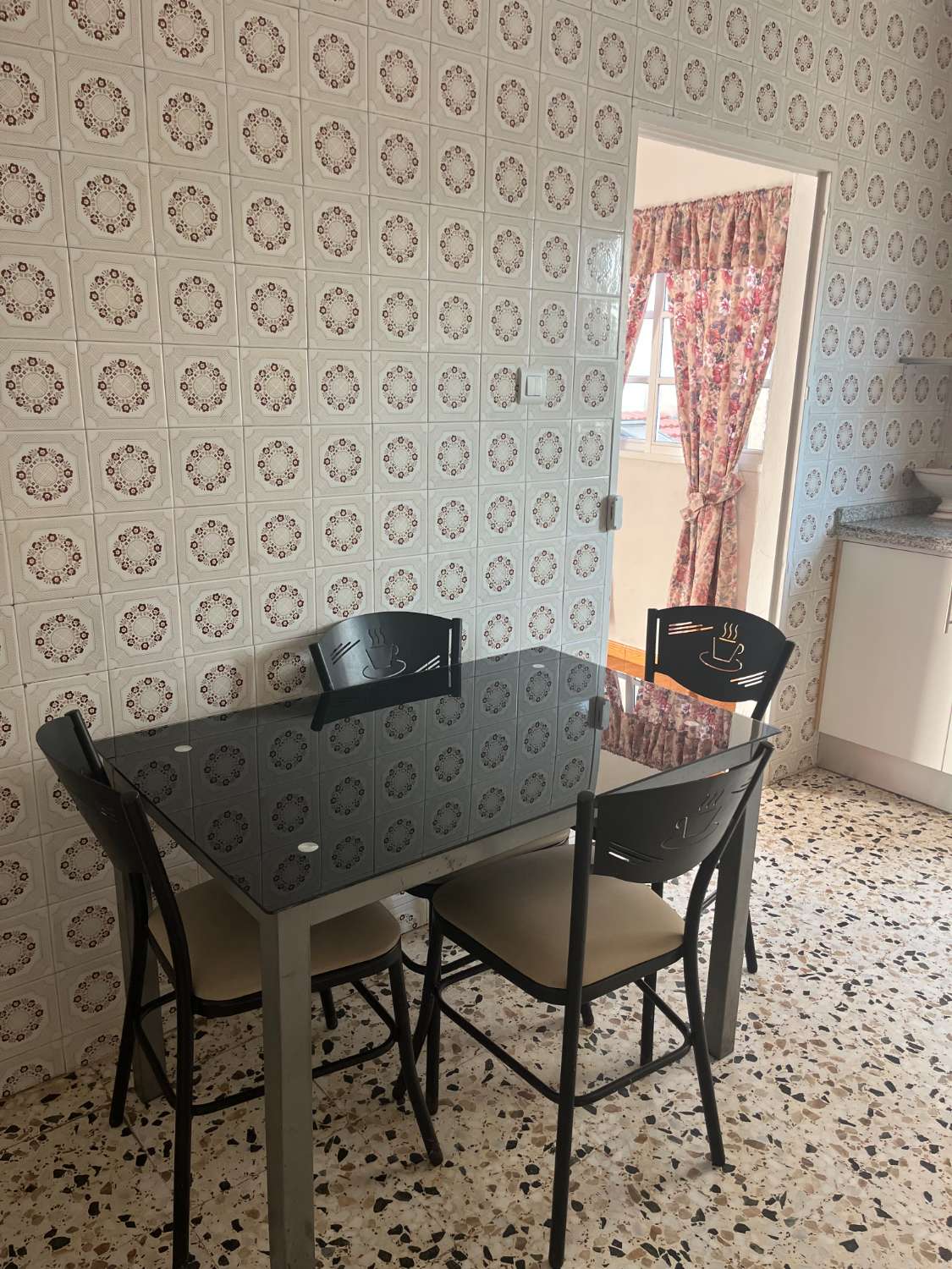 Piso en alquiler en Maqueda (Málaga)