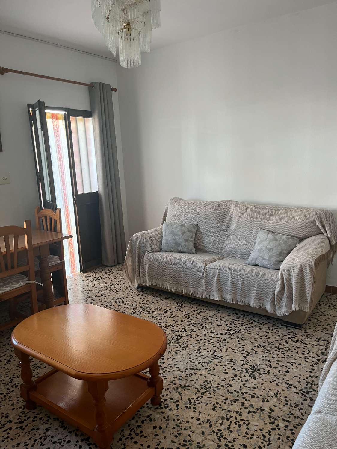 Piso en alquiler en Maqueda (Málaga)