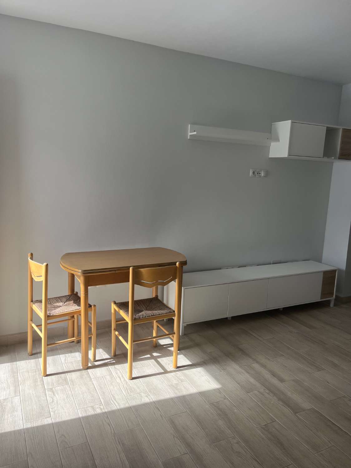 Apartamento en alquiler en Santa Rosalía (Málaga)