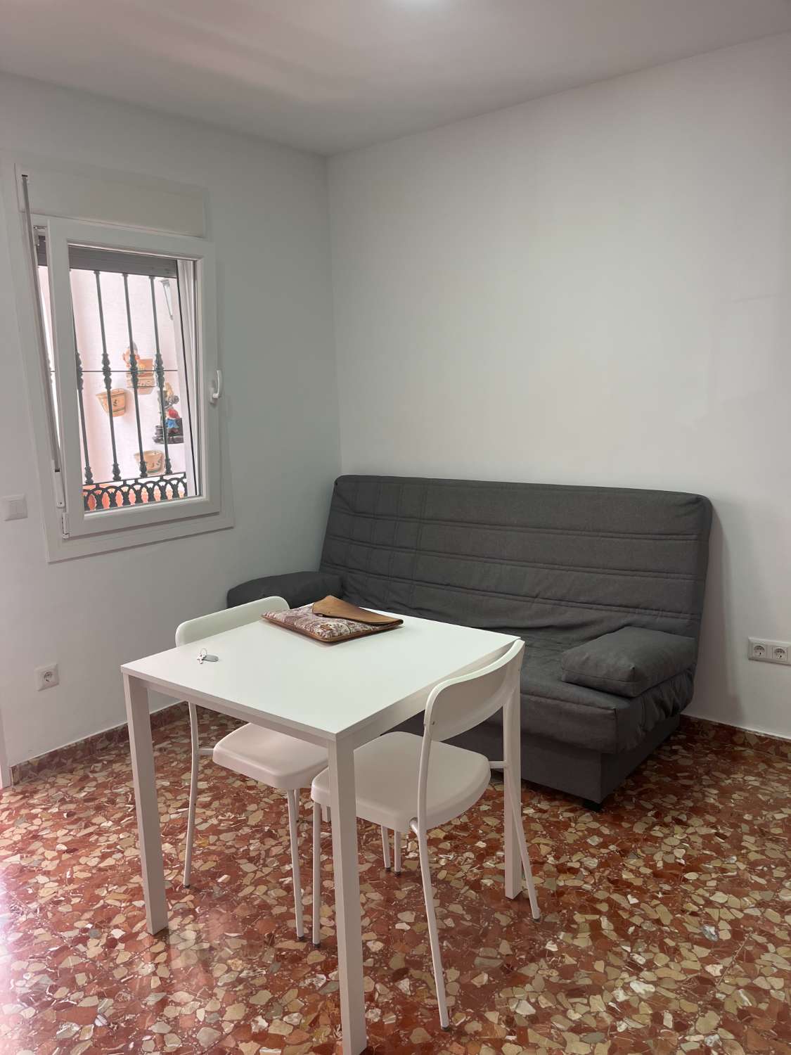 Estudio en alquiler en Maqueda (Málaga)