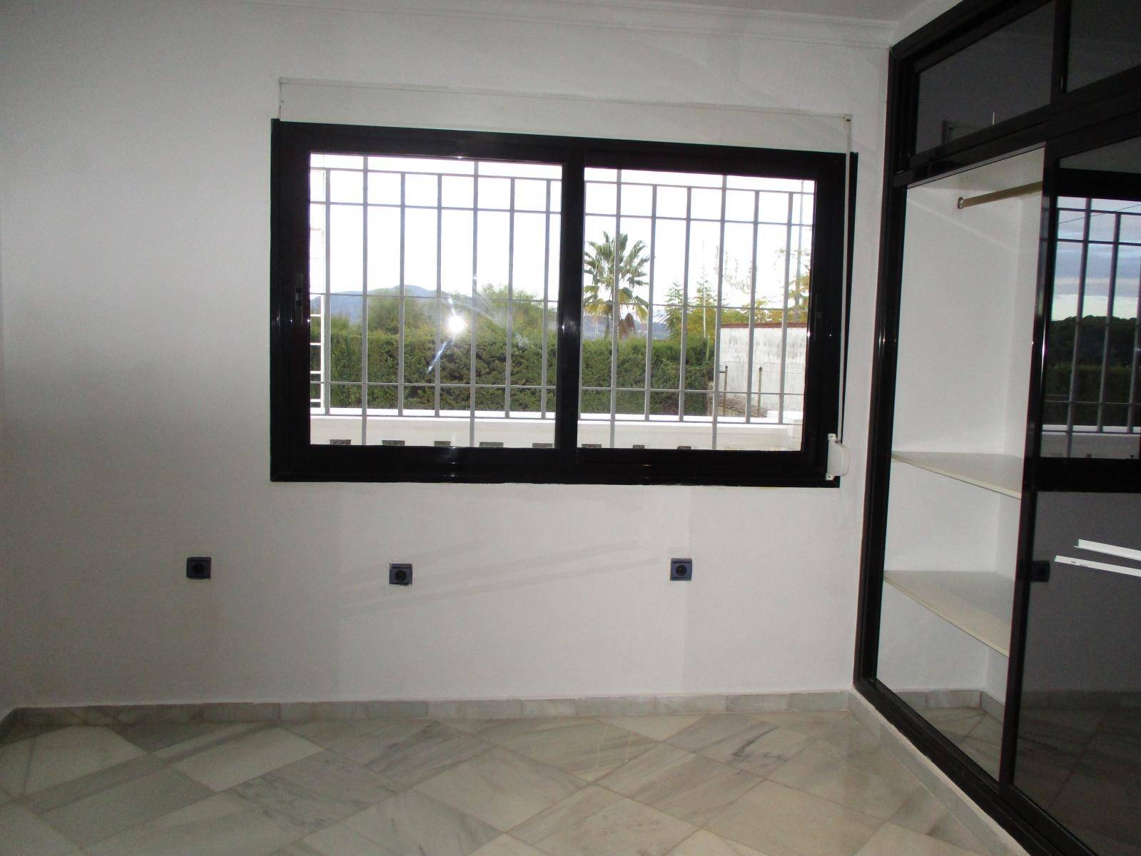 Villa for rent in Alhaurín de la Torre