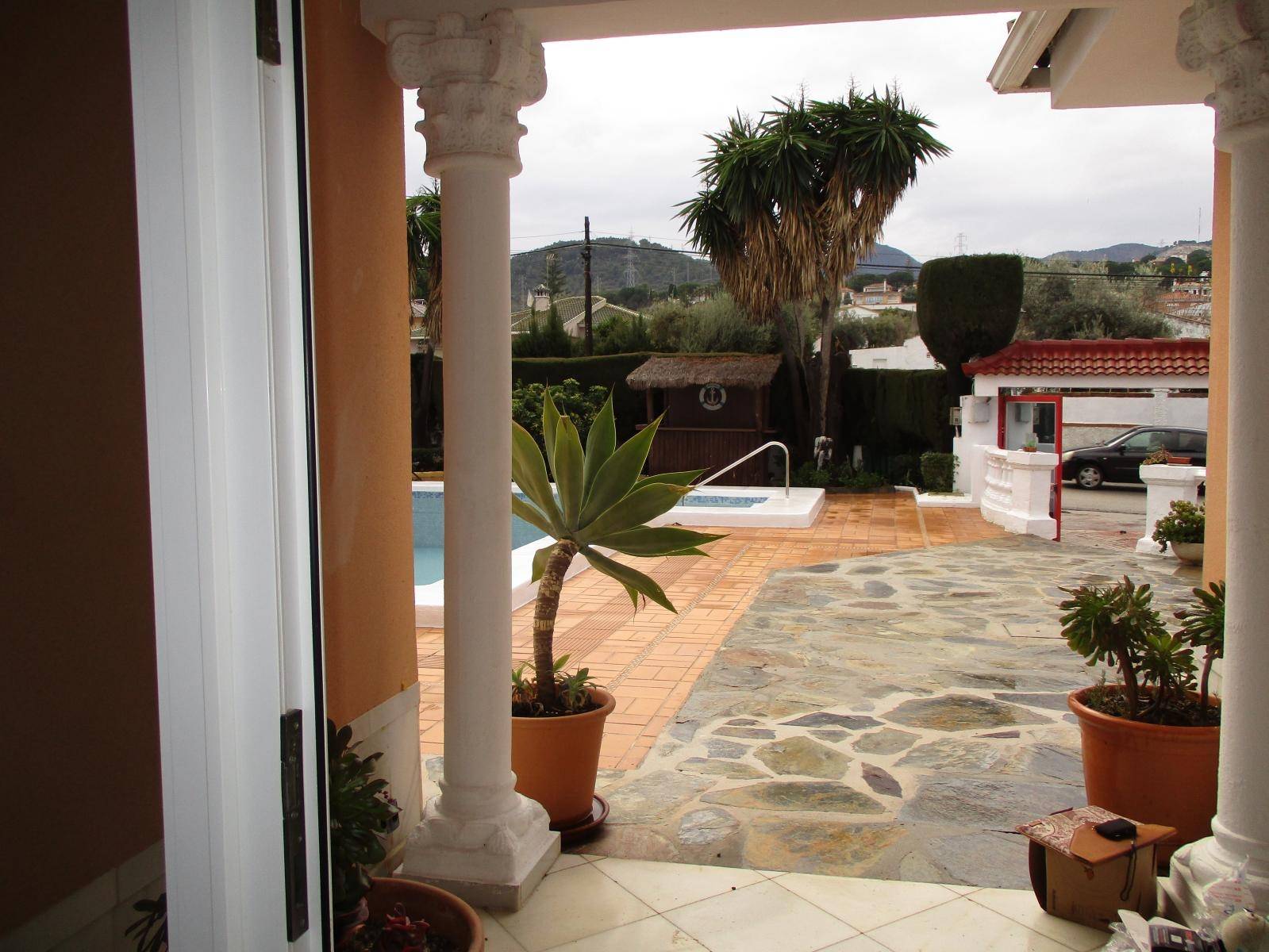 Villa for rent in Alhaurín de la Torre