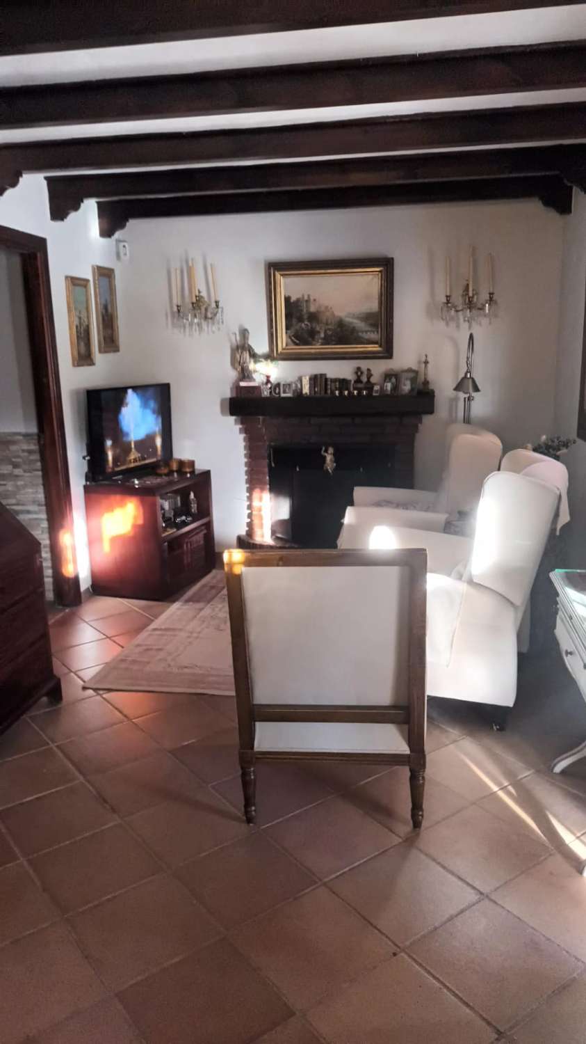 Casa en alquiler en Archidona