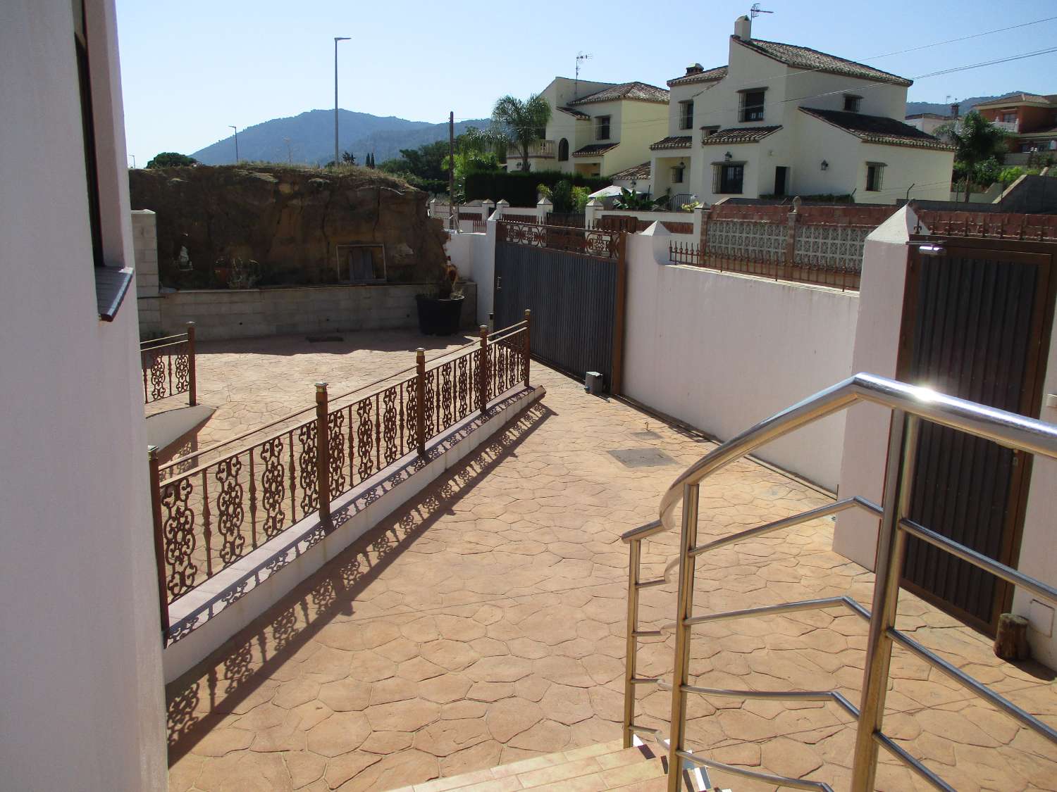 Villa til salg i Alhaurín de la Torre