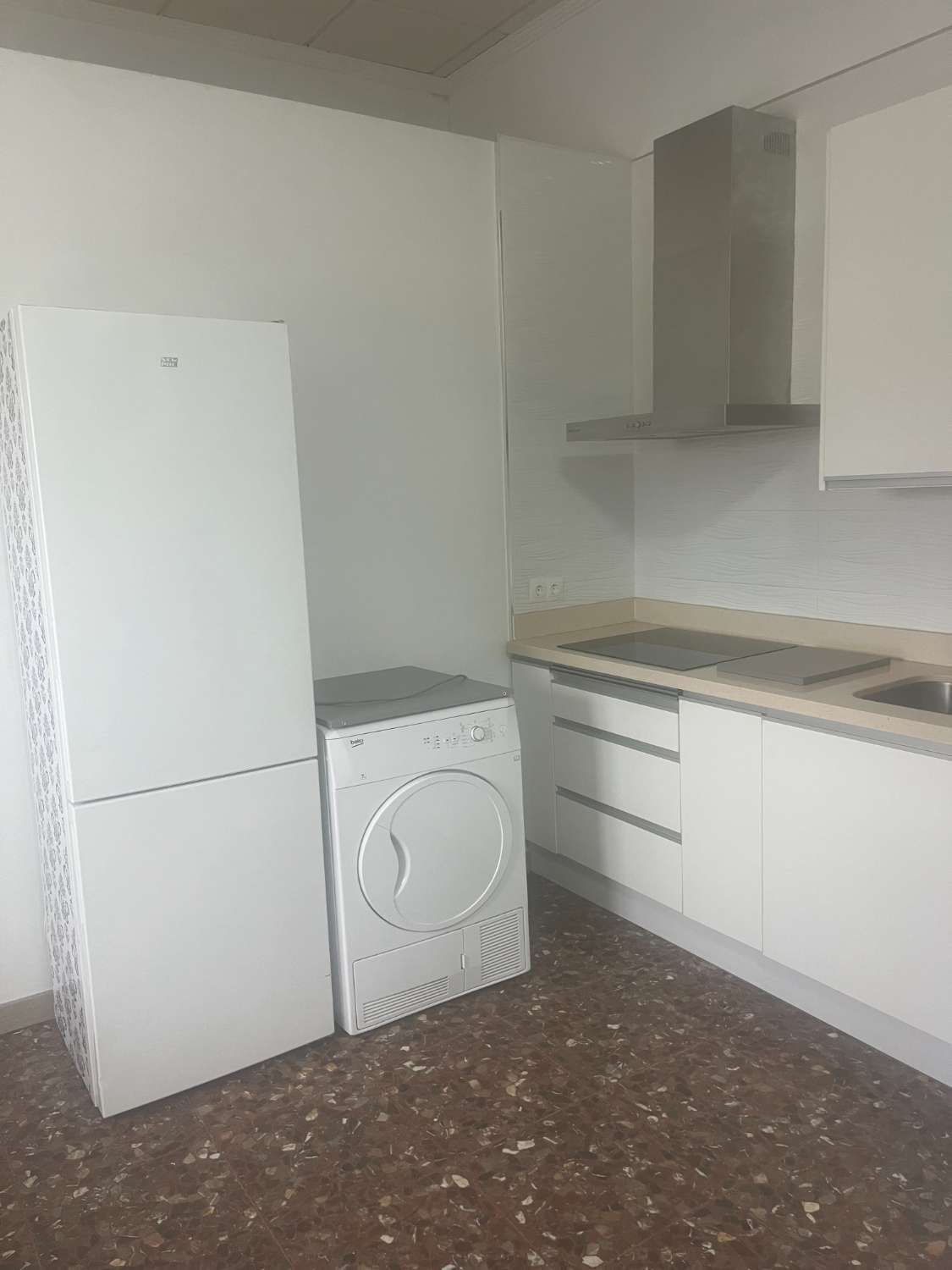 Apartamento en alquiler en Maqueda (Málaga)