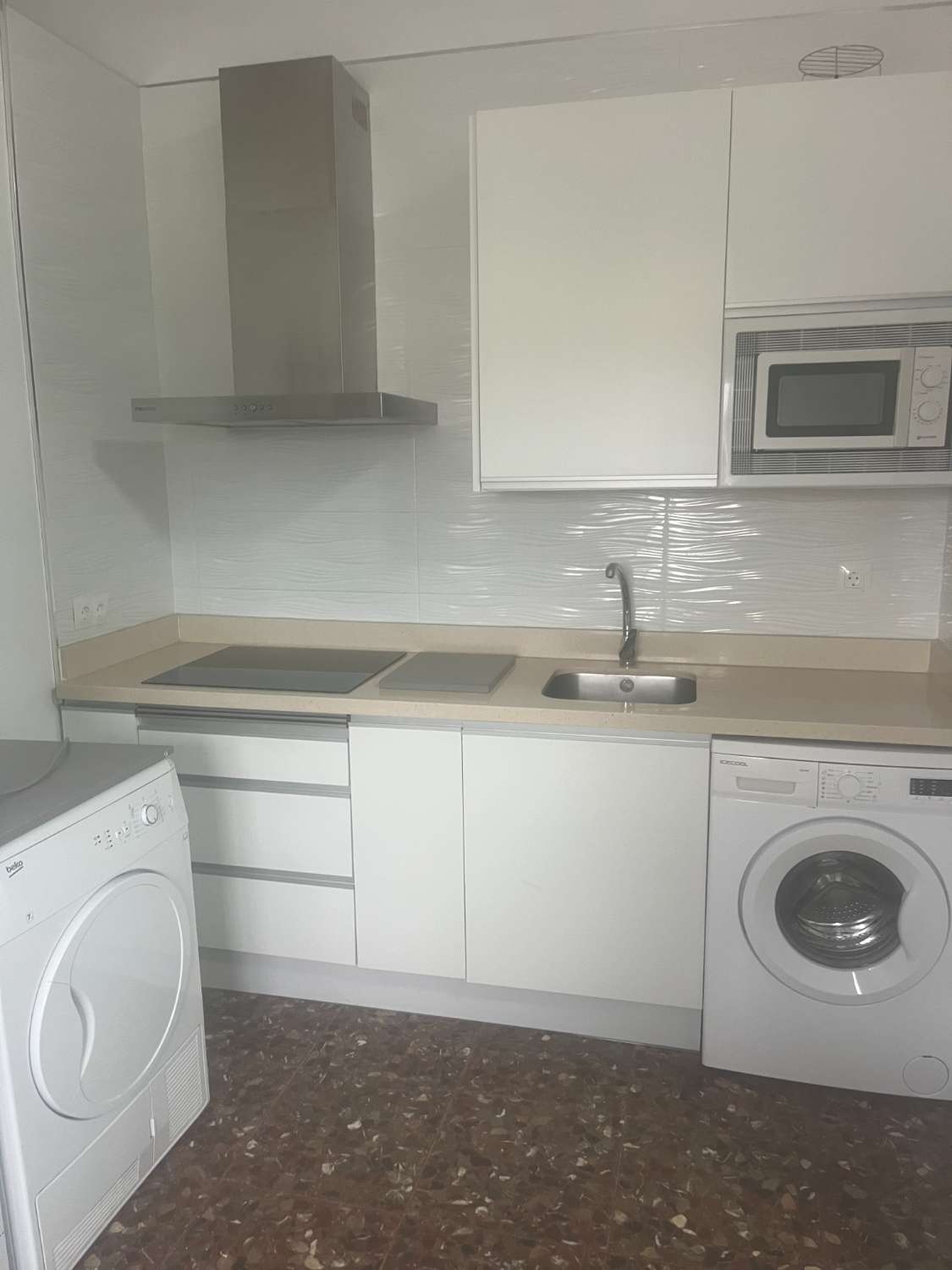 Apartamento en alquiler en Maqueda (Málaga)